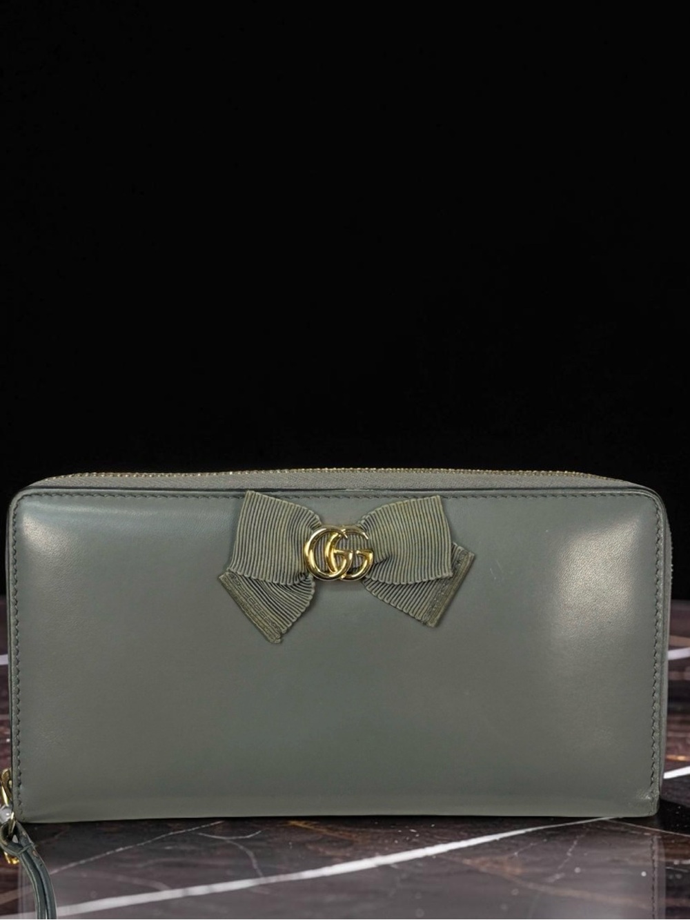 GUCCI GG Marmont Japan Exclusive Ribbon Zip Around  Wallet 😍